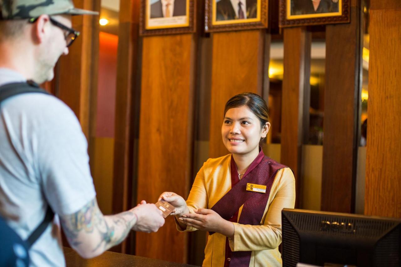 Royal Empire Premium Hotel Siem Reap Ngoại thất bức ảnh