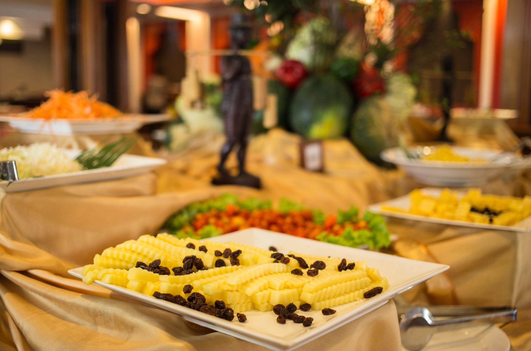 Royal Empire Premium Hotel Siem Reap Ngoại thất bức ảnh