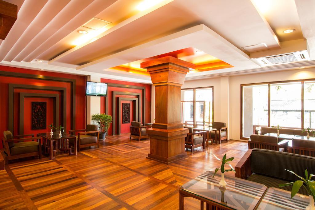 Royal Empire Premium Hotel Siem Reap Ngoại thất bức ảnh